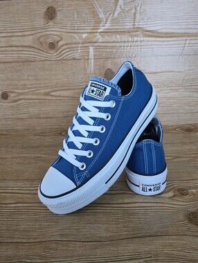 Converse Chuck Taylor All Star Lift Platform Sneakers